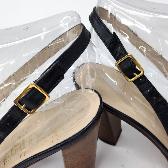 Neiman Marcus Women's Leather Strap Open Toe Stacked Heels Shoes - Picture 10 of 15